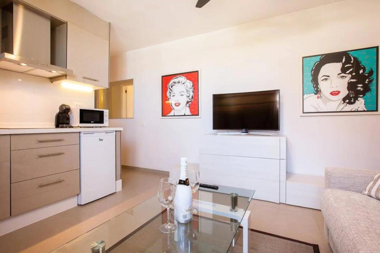 1 Bedroom Apartment For 4 People In Tenerife Costa Adeje  Exterior foto