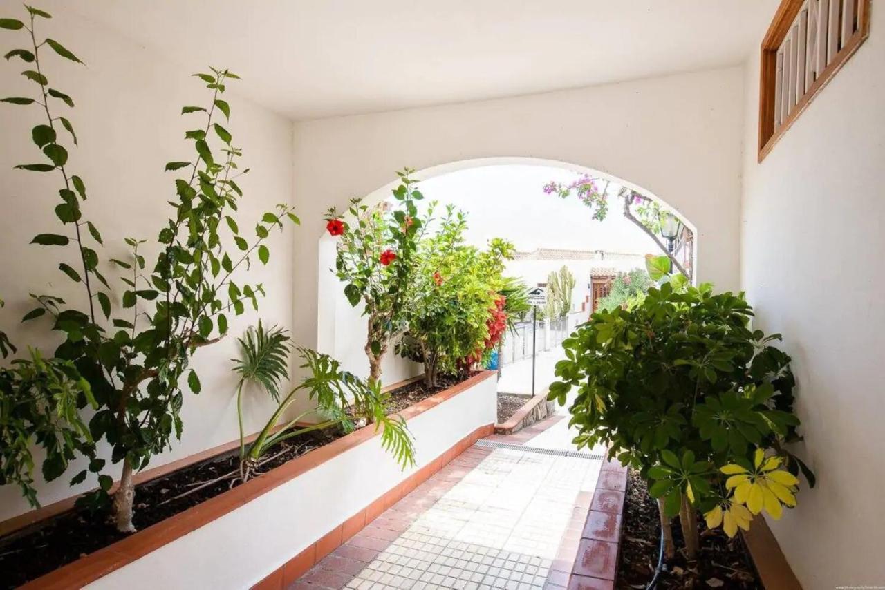 1 Bedroom Apartment For 4 People In Tenerife Costa Adeje  Exterior foto